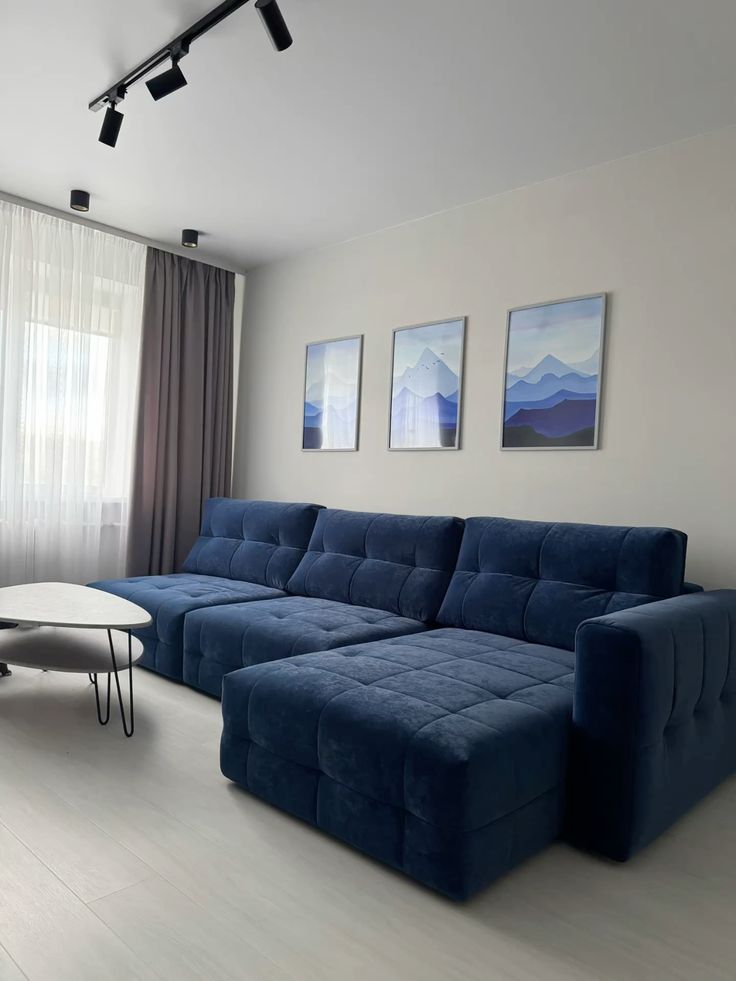 3 BHK + Study Room Apartment For Rent in Fully Furnished Dlf Capit