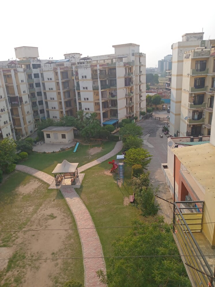 Exterior View, vip road 2 Bedroom 1300 Sq.Ft. Apartment In Vip Road Zirakpur 8739407