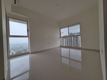 Room in 3.5 BHK Apartment at Lodha Bella Vita, Nibm Road – for Sale