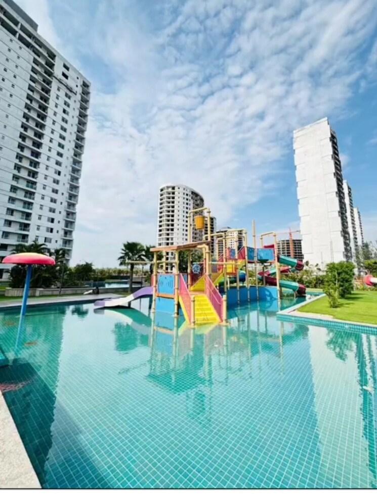 Swimming Pool, omaxe-lake 3 Bedroom 1600 Sq.Ft. Apartment In North Mullanpur Chandigarh 8739402