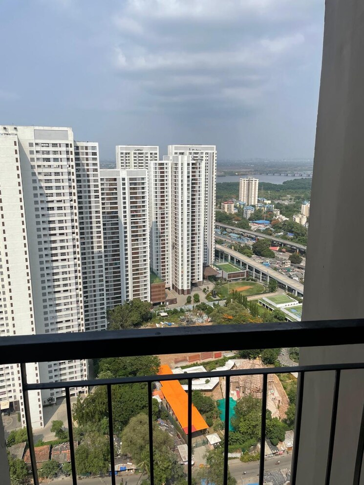 Exterior View, runwal-eirene 1 Bedroom 422 Sq.Ft. Apartment In Balkum Pada Thane 8739415