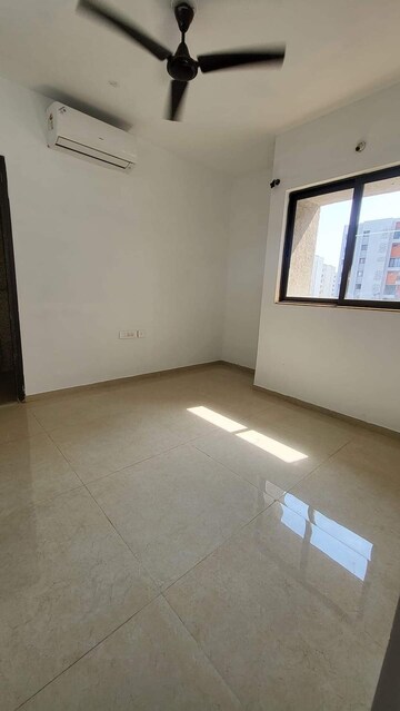 Master Bedroom in 1 BHK Apartment at Lodha Palava Downtown, Dombivli East – for Rent
