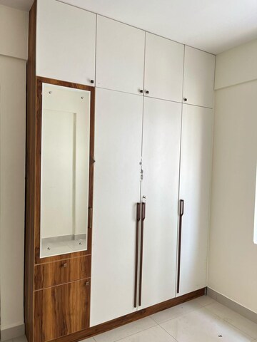 Furnished Amenities in 3 BHK Apartment at Shriram Liberty Square, Electronic City Phase ii – for Rent