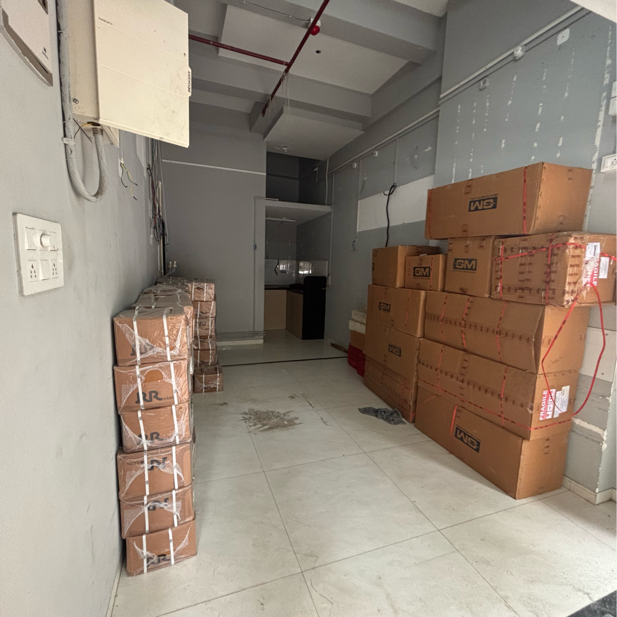 Retail Shop For Rent in Ekdant