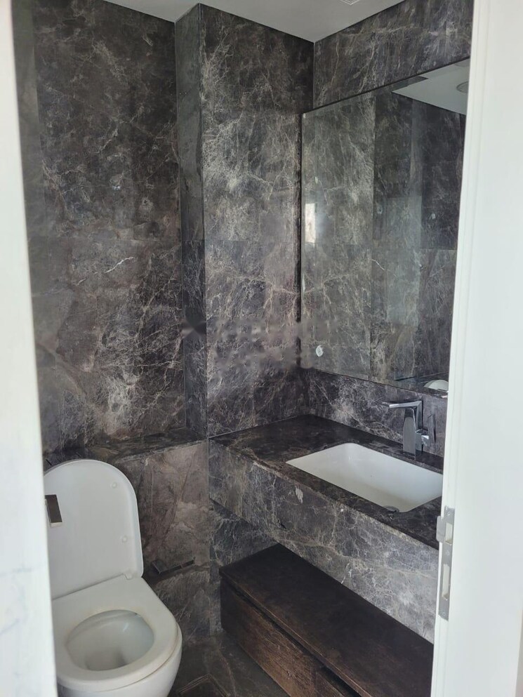 Bathroom, adani-ten-bkc 3 Bedroom 1113 Sq.Ft. Apartment In Bandra East Mumbai 8739412