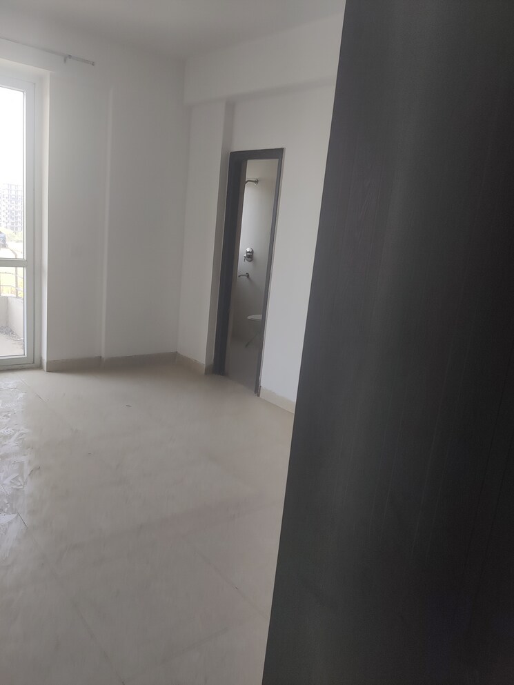 Room, bptp-amstoria 3 Bedroom 1785 Sq.Ft. Builder Floor In Sector 102 Gurgaon 8739446