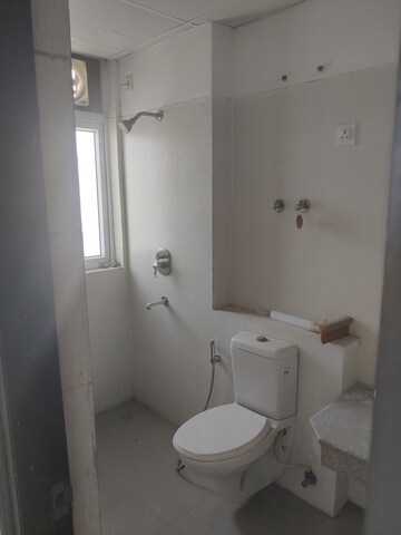 Bathroom in 3 BHK Builder Floor at BPTP Amstoria, Sector 102 – for Rent