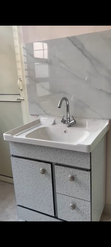 Bathroom in 2 BHK Builder Floor at Sector 20 – for Rent