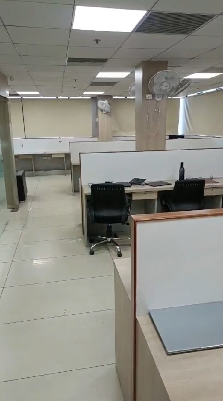 Team Area, bestfield Commercial Office Space 1400 Sq.Ft. In Netaji Subhash Place Delhi 8739492