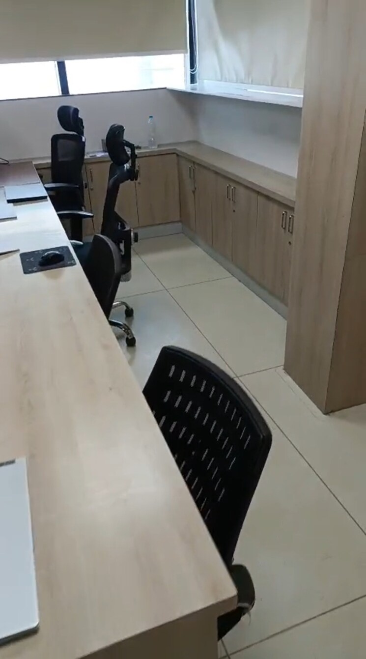 Team Area, bestfield Commercial Office Space 1400 Sq.Ft. In Netaji Subhash Place Delhi 8739492