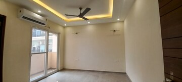 Room in 3 BHK Apartment at ACE Parkway, Sector 150 – for Rent