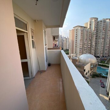 2 BHK Apartment For Sale in Supertech Ecociti, Sector 137