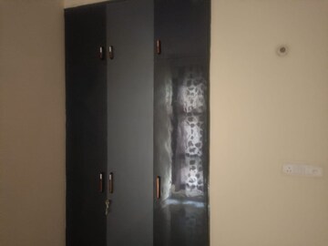  2 BHK Independent House at Eta Ii Greater Noida – for Rent