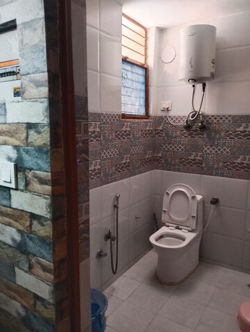 Bathroom in 2 BHK Apartment at Sector 10 Dwarka – for Rent