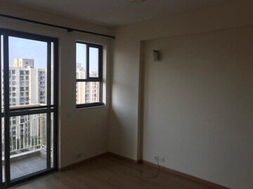 Room in 3 BHK Apartment at Unitech The Residences Gurgaon, Sector 33 – for Rent