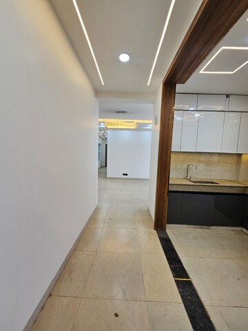 Building Lobby in 3 BHK Apartment at Indiabulls Centrum Park, Sector 103 – for Sale