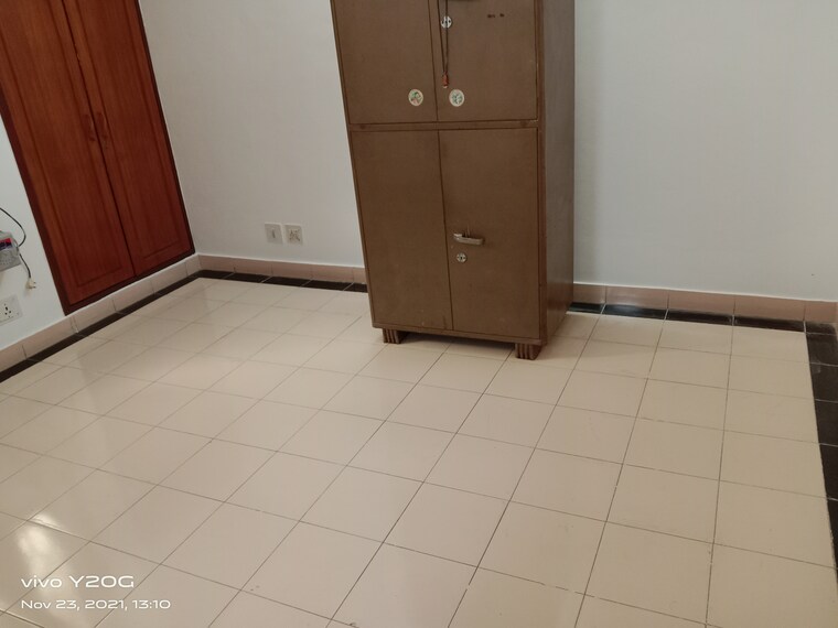 Room, ardee-city 3 Bedroom 1350 Sq.Ft. Builder Floor In Sector 52 Gurgaon 8739532