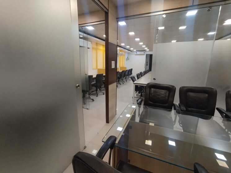 Floor Plan, sector 4 Commercial Office Space 3500 Sq.Ft. In Sector 4 Noida 8739553