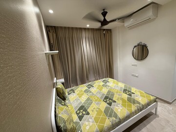 Bedroom in 1 BHK Apartment at Hiranandani Regent Hill, Powai – for Rent