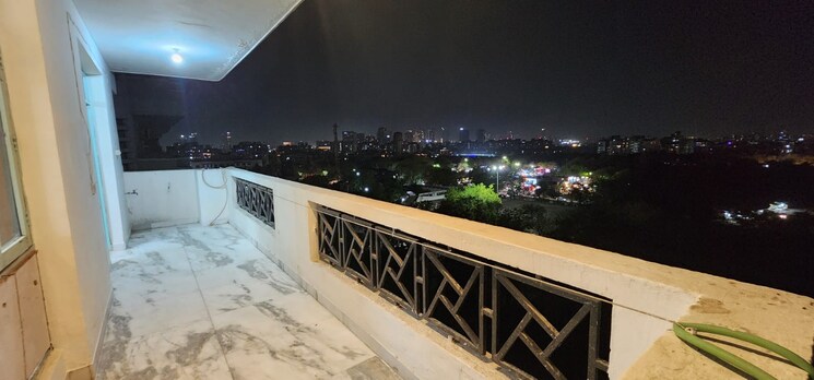 Balcony, ardee-city 4 Bedroom 1600 Sq.Ft. Builder Floor In Sector 52 Gurgaon 8739560