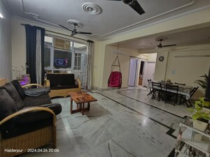 Gym in 4 BHK Builder Floor at Ardee City, Sector 52 – for Sale