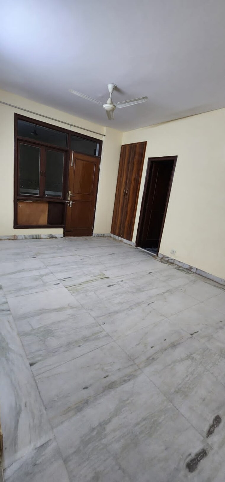 Room, ardee-city 4 Bedroom 1600 Sq.Ft. Builder Floor In Sector 52 Gurgaon 8739560