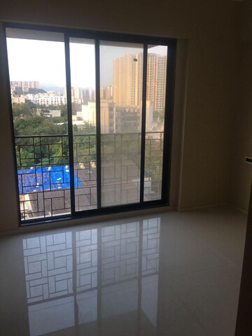 Room in 2 BHK Apartment at Raj Paradise B Wing CHS Ltd, Andheri East – for Rent