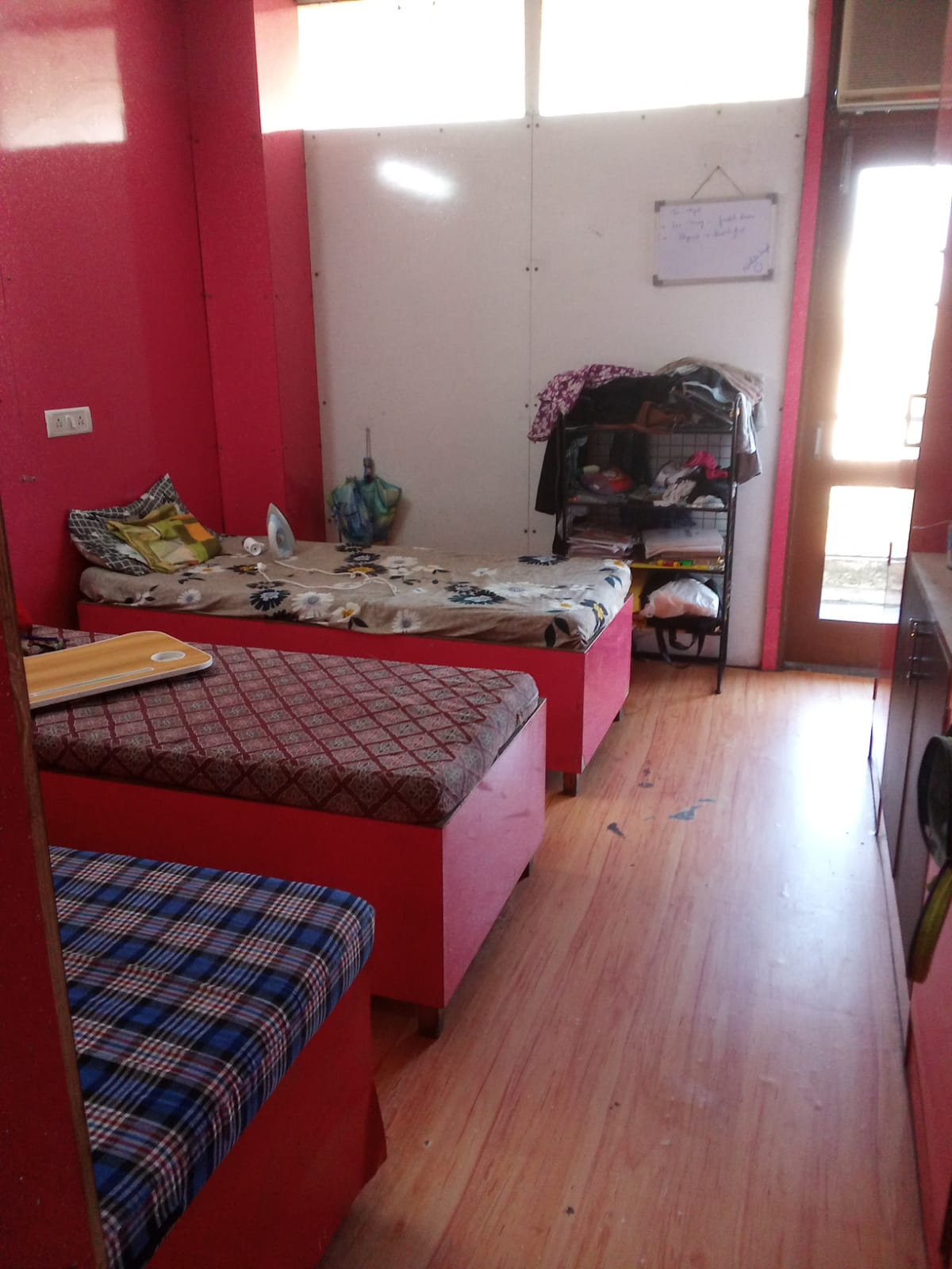 Pg For Rent in Gs Hostel And Paying Gues