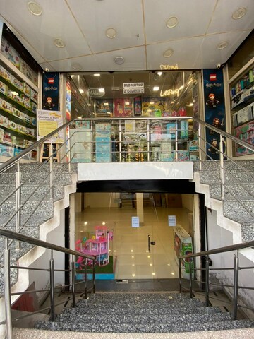  Showroom For Rent in New Friends Colony