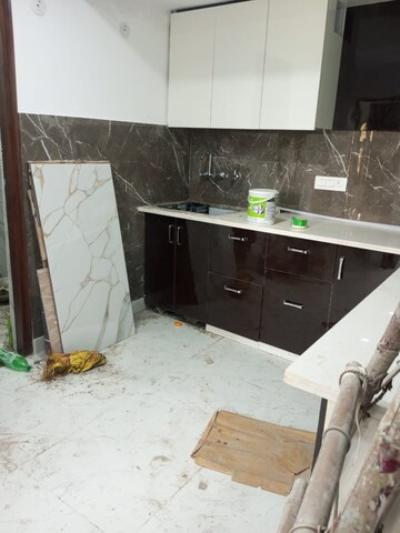 Kitchen in 1 BHK Apartment at RWA Vasundhara Sector 4A, Vasundhara Sector 4 – for Rent