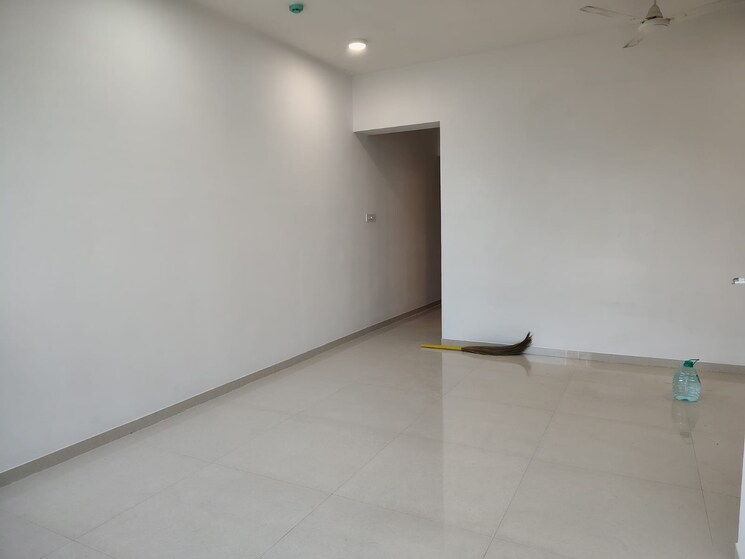 Room, mantri-park 2 Bedroom 550 Sq.Ft. Apartment In Goregaon East Mumbai 8739622