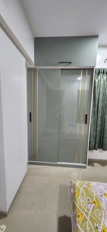 Furnished Amenities in 2 BHK Apartment at Ajit Periwinkle, Wagholi – for Rent