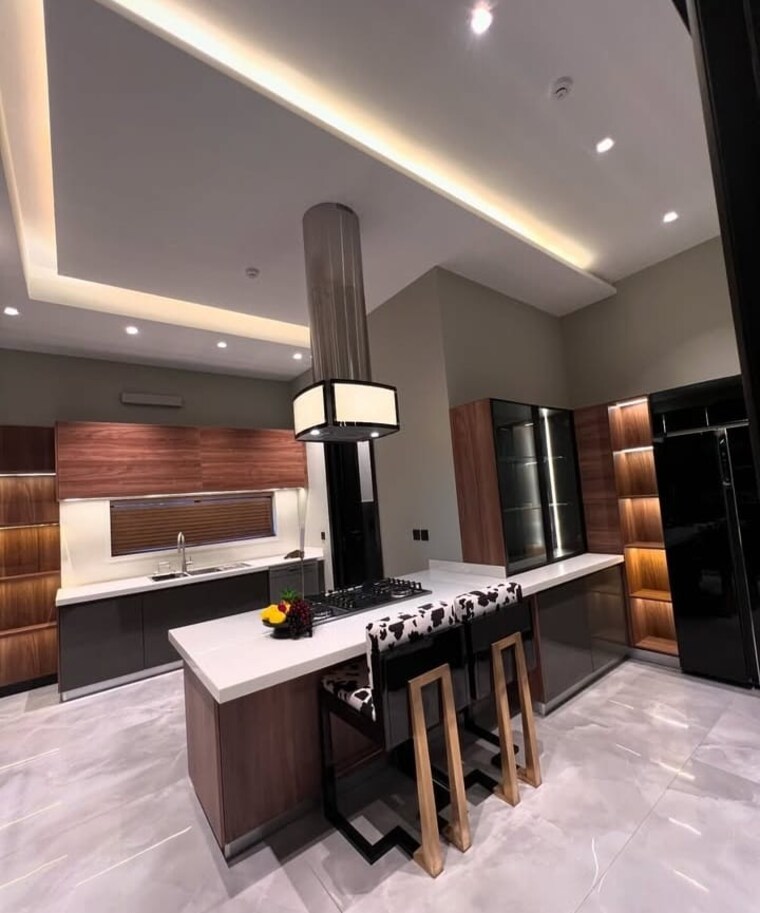 Kitchen, sector 33 3 Bedroom 3060 Sq.Ft. Builder Floor In Sector 33 Faridabad 8739654