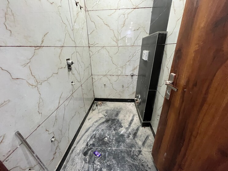 Balcony, burari 2 Bedroom 450 Sq.Ft. Builder Floor In Burari Delhi 8739652