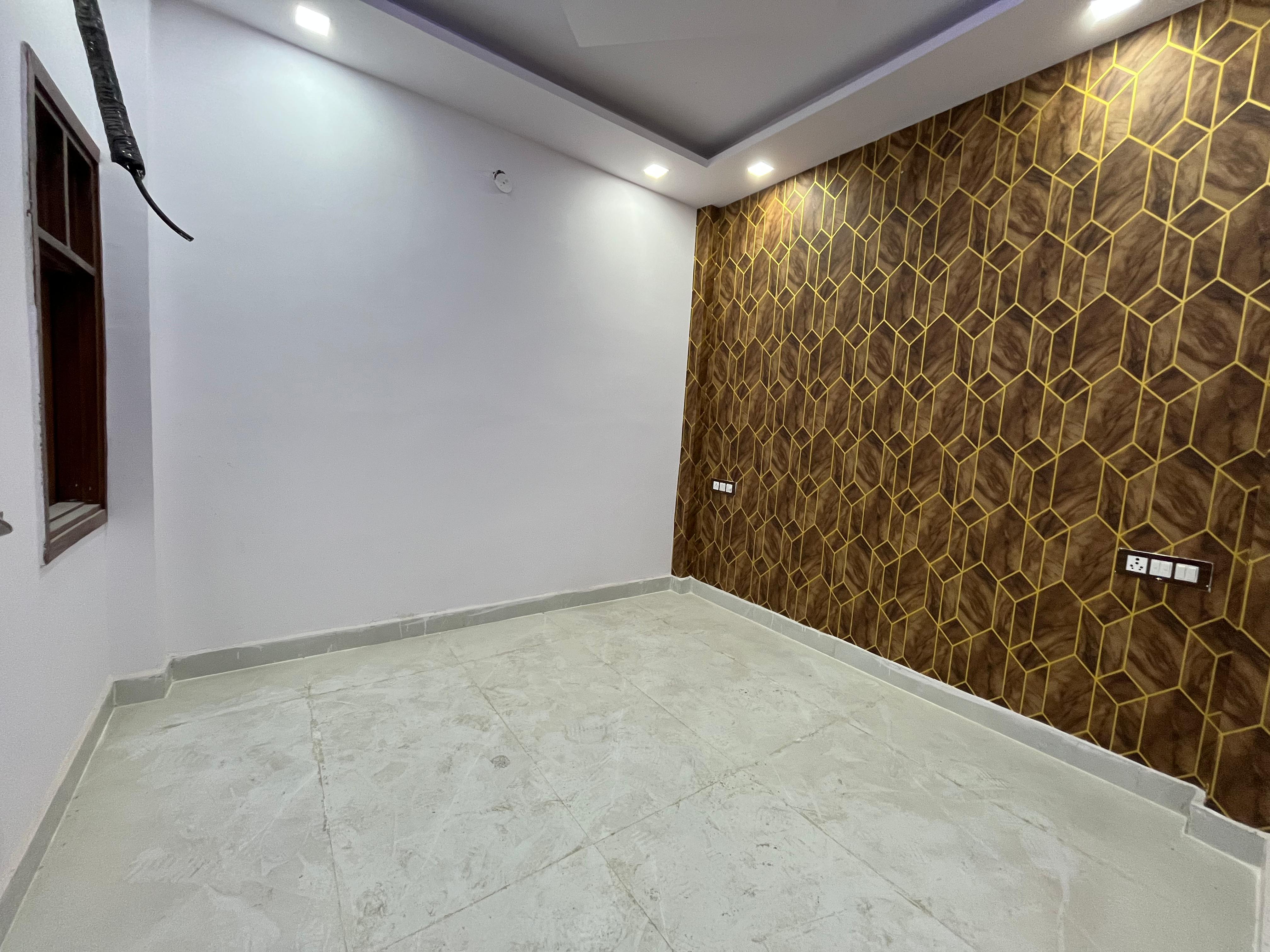 2 BHK + Extra Room Builder Floor For Sale in Baba Colony