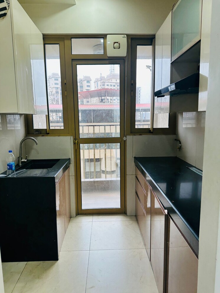 Kitchen, godrej-rks 2 Bedroom 650 Sq.Ft. Apartment In Chembur Mumbai 8739702