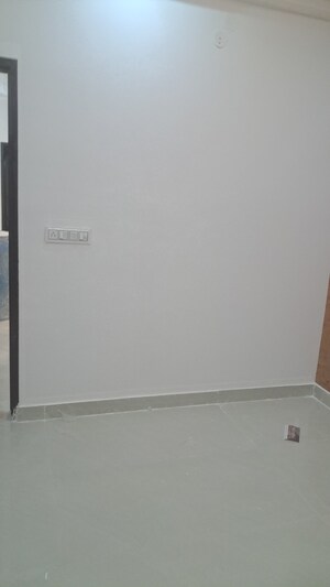 Room in 2 BHK Builder Floor at Alwar Bypass Road – for Sale