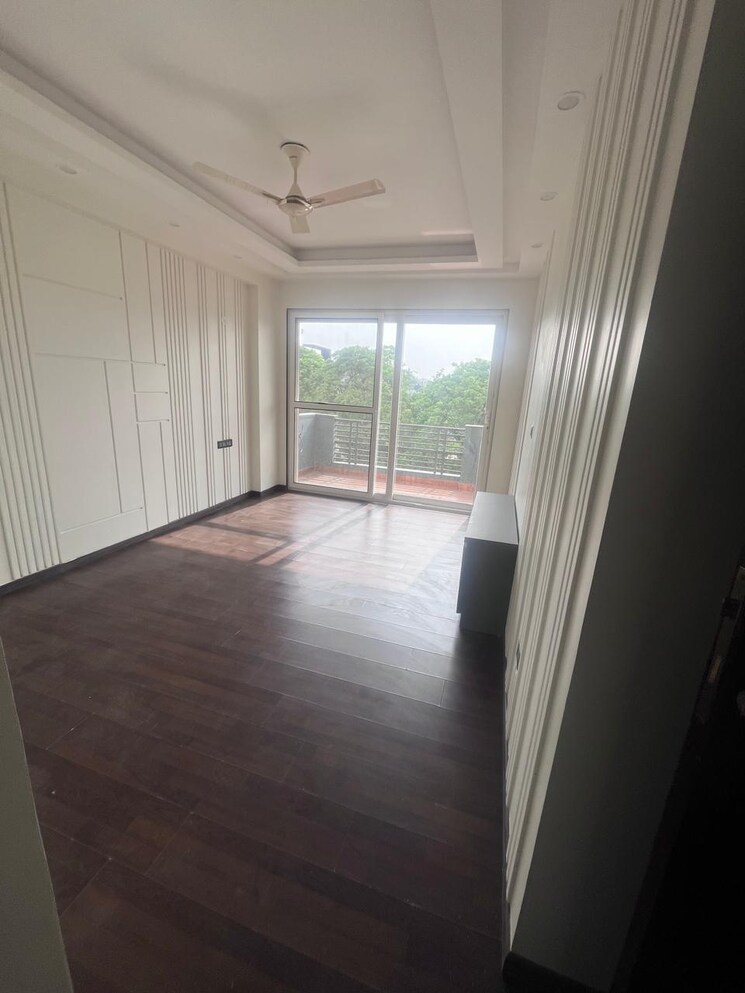 Room, central-park-3-flower-valley 3 Bedroom 2200 Sq.Ft. Builder Floor In Sohna Sector 33 Gurgaon 8739710