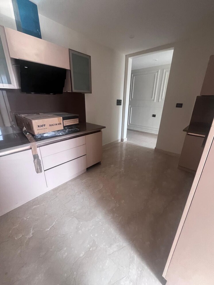 Room, central-park-3-flower-valley 3 Bedroom 2200 Sq.Ft. Builder Floor In Sohna Sector 33 Gurgaon 8739710