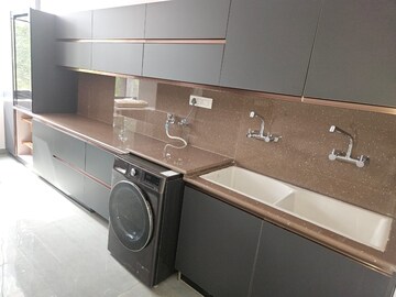 Kitchen in 2 BHK Builder Floor at Sector 40 – for Rent