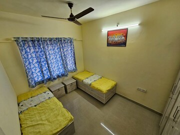  Pg For Rent in Shapoorji Pallonji Sarova Complex, Kandivali East