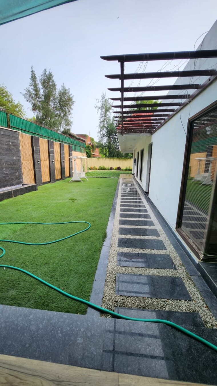 Balcony, saket 5 Bedroom 10800 Sq.Ft. Villa In Saket Delhi 8739745