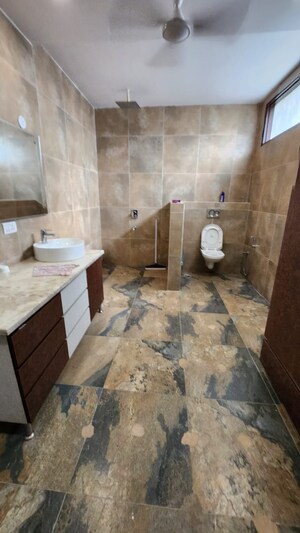 Bathroom in 5 BHK Villa at Saket – for Sale