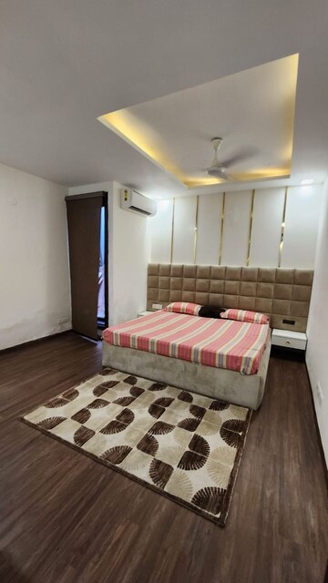Bedroom in 5 BHK Villa at Saket – for Sale