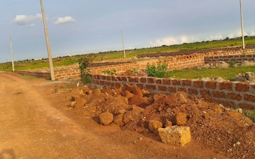 Plot For Sale in Vishwam Villa, Patrapada