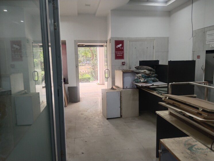 Floor Plan, sector 34 Commercial Office Space 2000 Sq.Ft. In Sector 34 Chandigarh 8739754