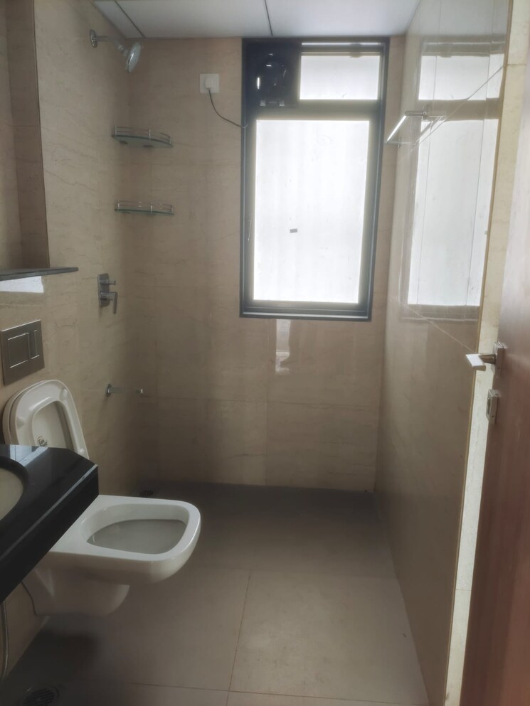 Bathroom, godrej-urban-park 3 Bedroom 1050 Sq.Ft. Apartment In Chandivali Mumbai 8739630