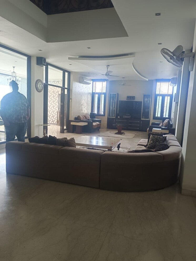 Kitchen, saket 6 Bedroom 7650 Sq.Ft. Builder Floor In Saket Delhi 8739792