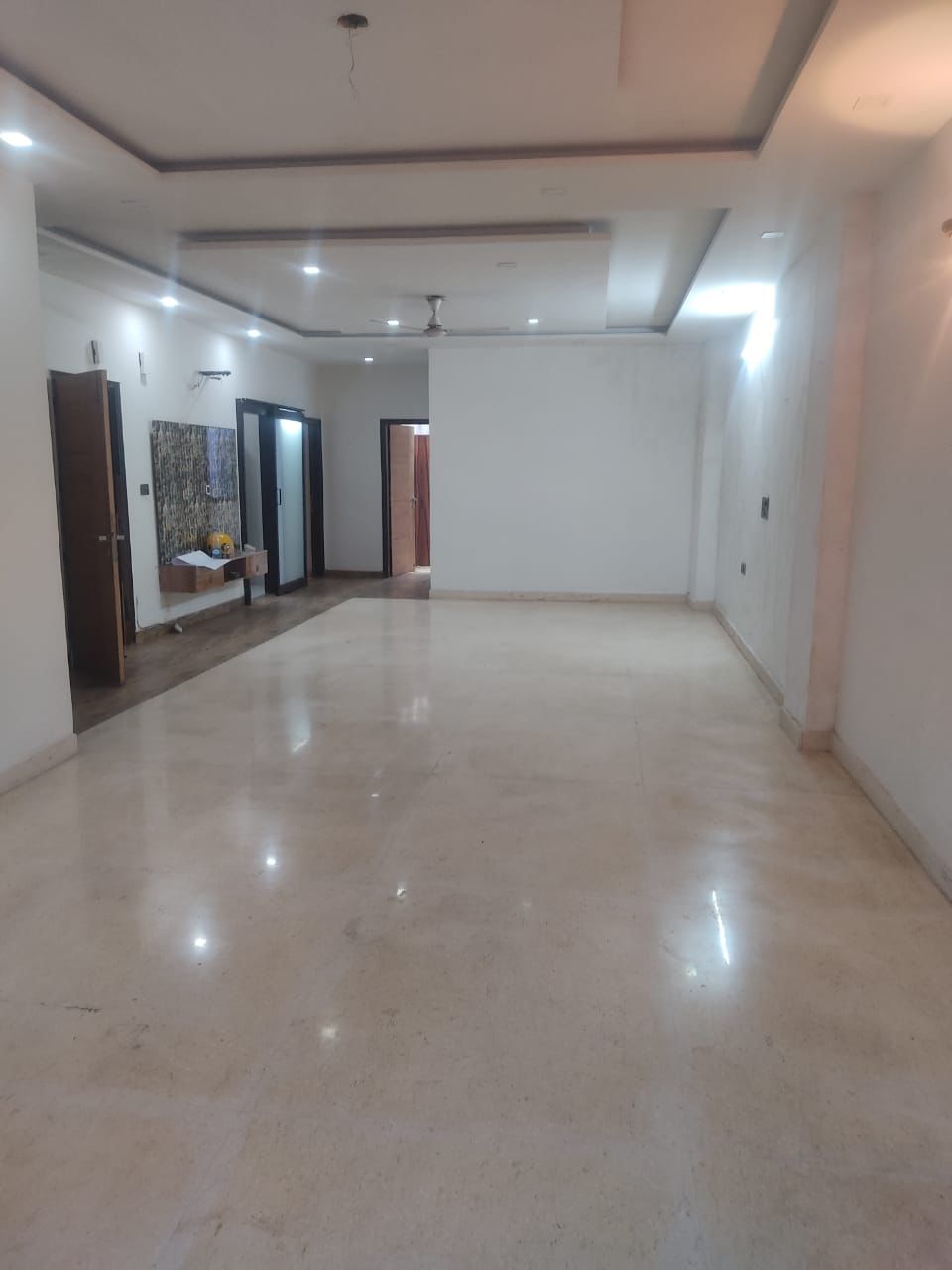 3 BHK + Extra Room Builder Floor For Sale in Ansal Sushant Apartments