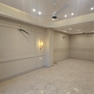 Room in 3 BHK Builder Floor at Sector 4 – for Sale